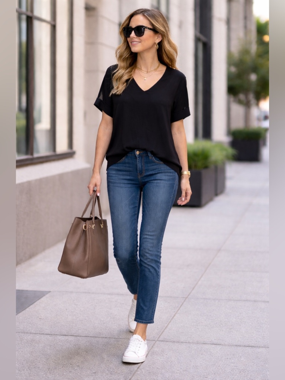 MERAKI Women's Elegant Black V-Neck Roll Short tab Sleeves Top L
